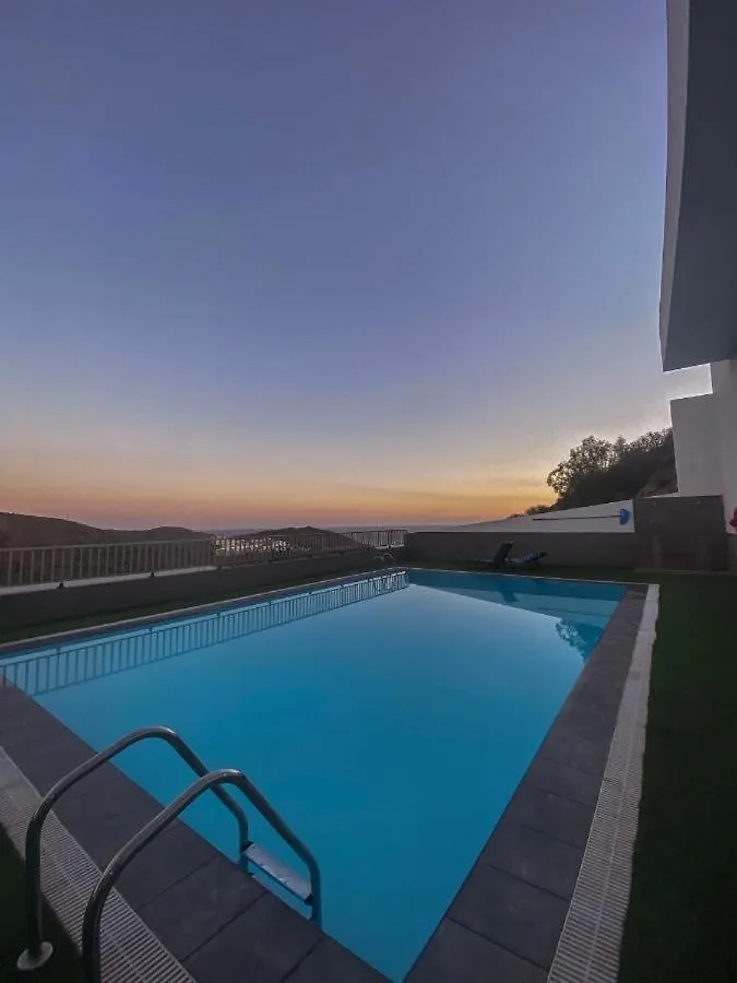 Wonderful Apartment With Swimmingpool In Puerto Rico Mogan
