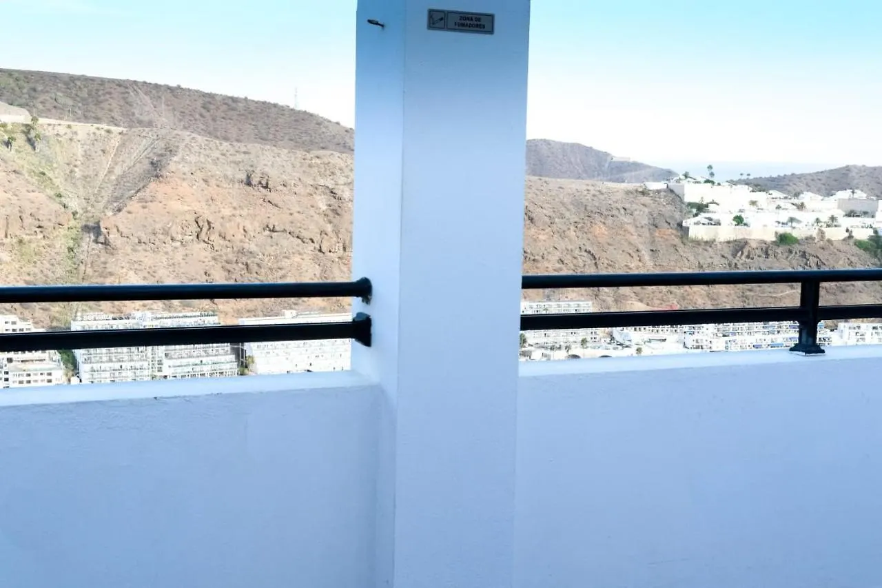 Wonderful Apartment With Swimmingpool In Puerto Rico Mogan