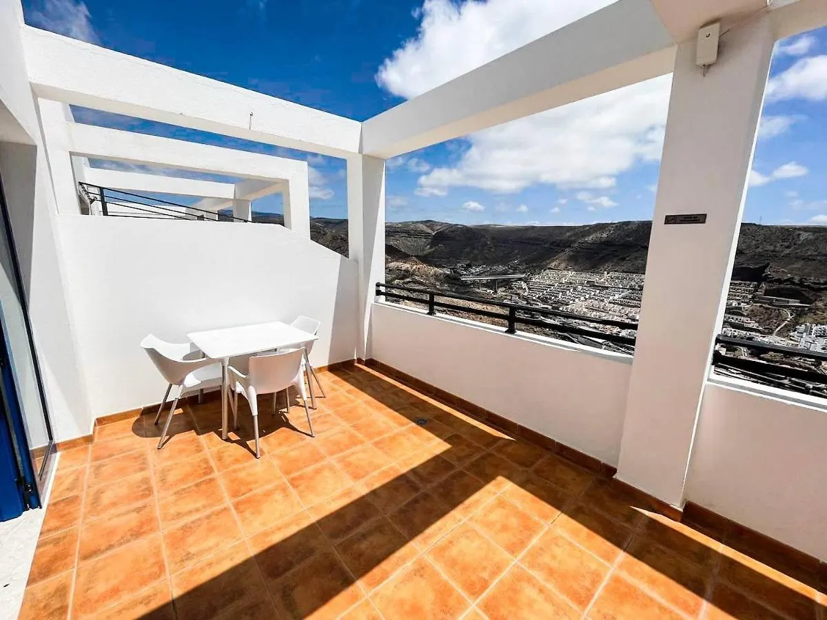 Wonderful Apartment With Swimmingpool In Puerto Rico Mogan